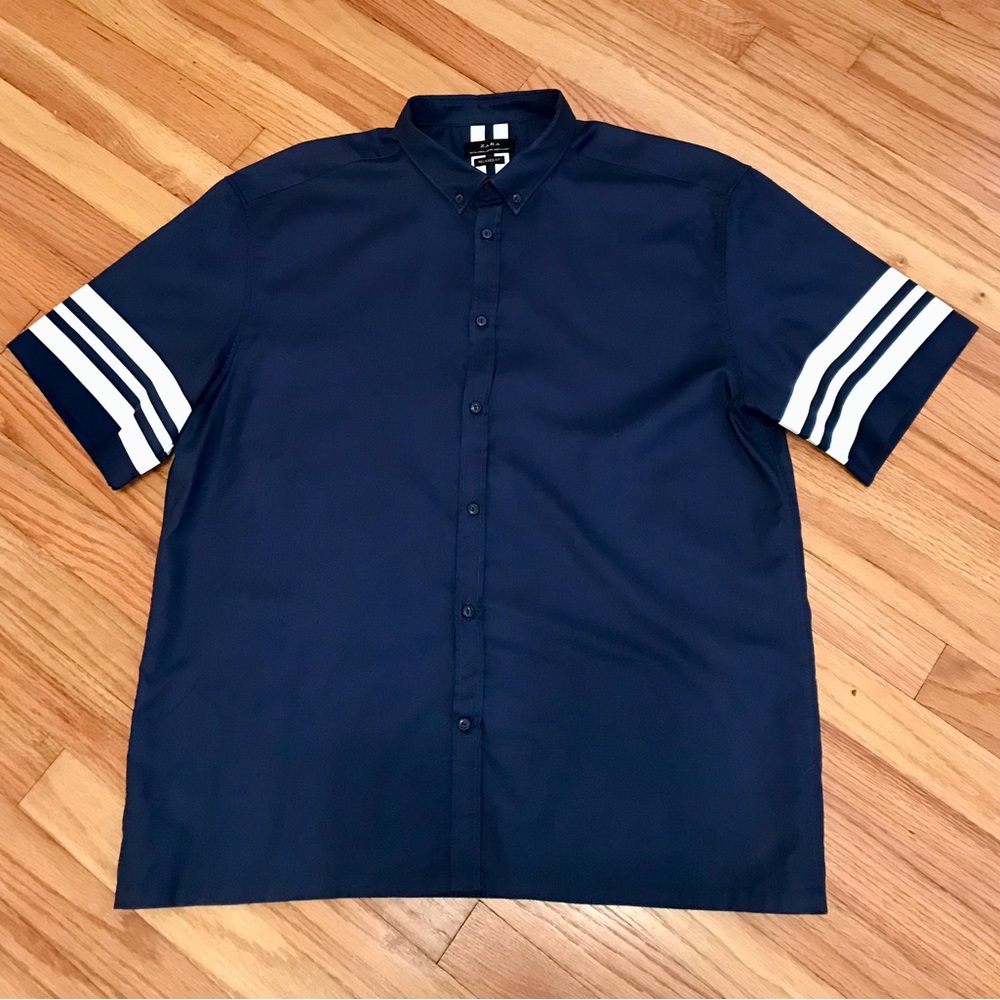 Zara Mens Short Sleeve Button Down Size XL
